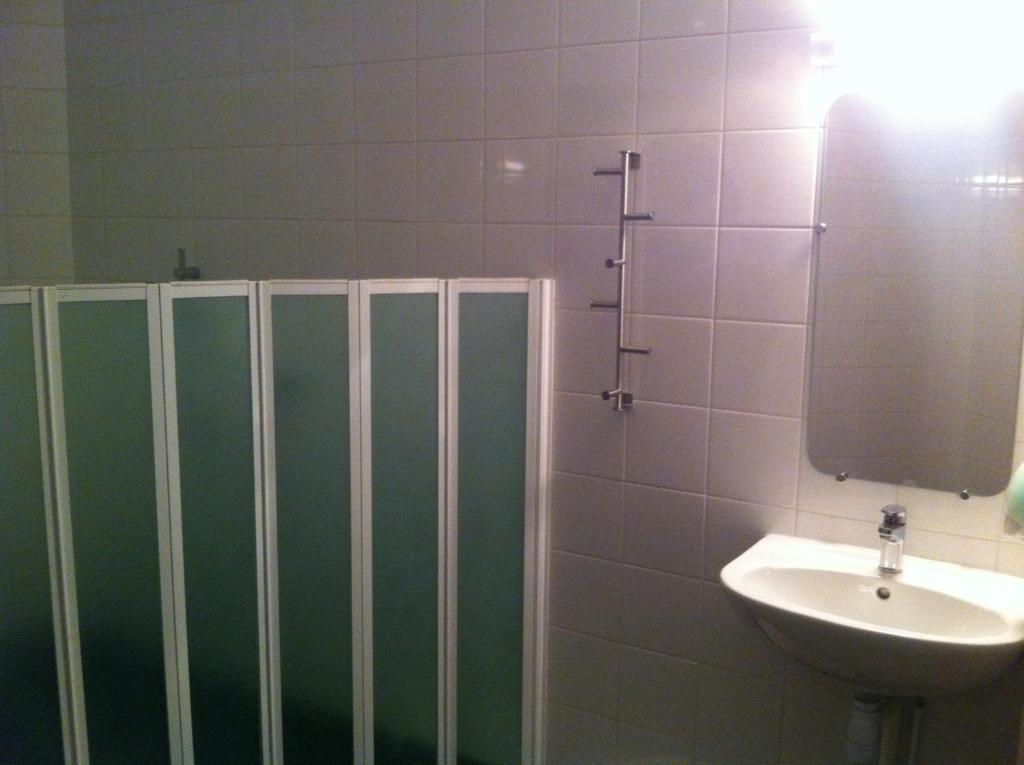 Hotel Moderne Nanterre Cameră foto